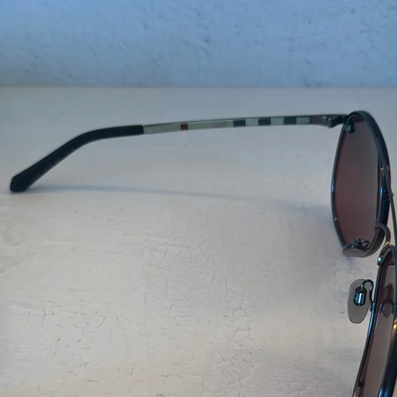 Burberry Aviator Sunglasses - Picture 6 of 15